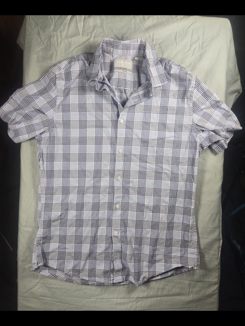 Liz Claiborne White and Navy Plaid Short-Sleeve Button-Down
